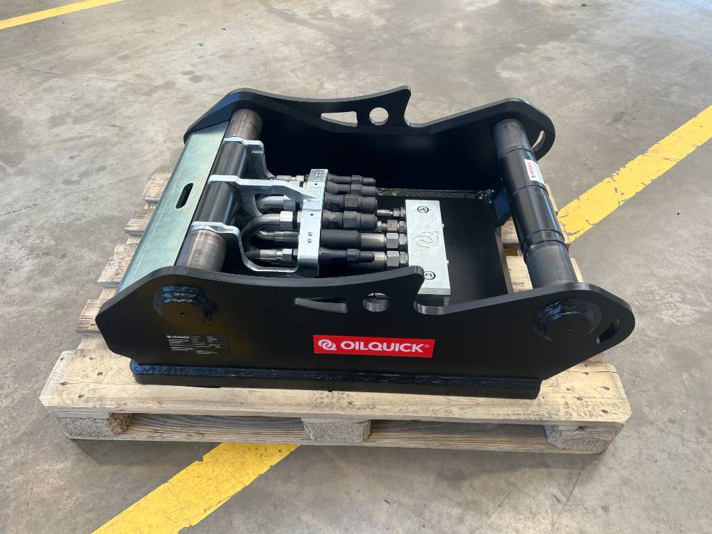 Fahrzeugabbildung Andere OilQuick OQ80 Adapterplatte / Schraubadapter / NEU lagernd
