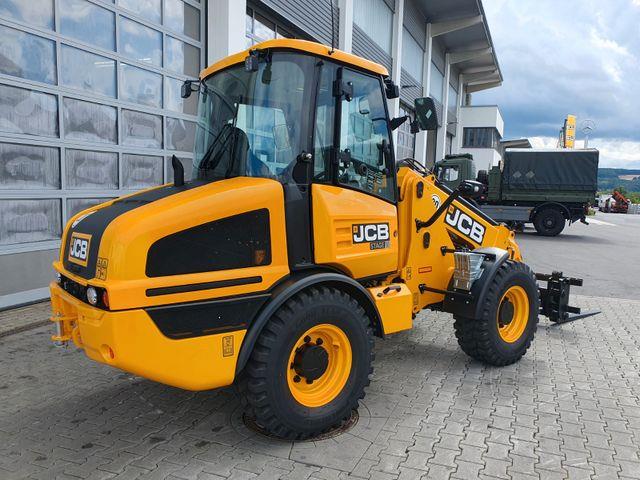 Fahrzeugabbildung JCB TM 180 SV C / Neufahrzeug / Teleskop / Gabel