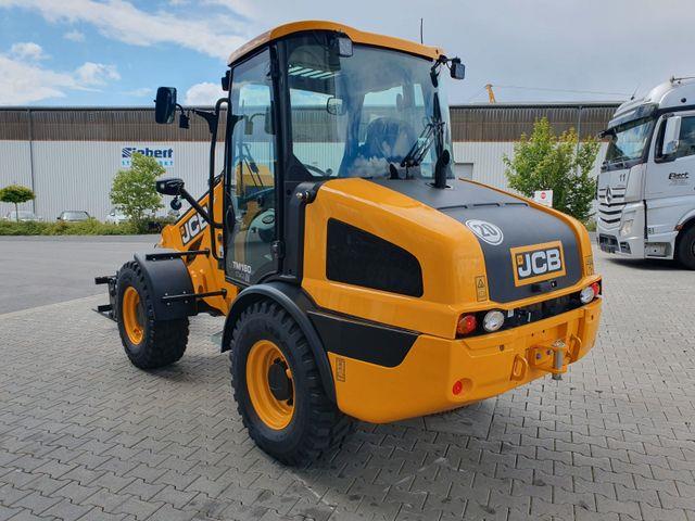 Fahrzeugabbildung JCB TM 180 SV C / Neufahrzeug / Teleskop / Gabel