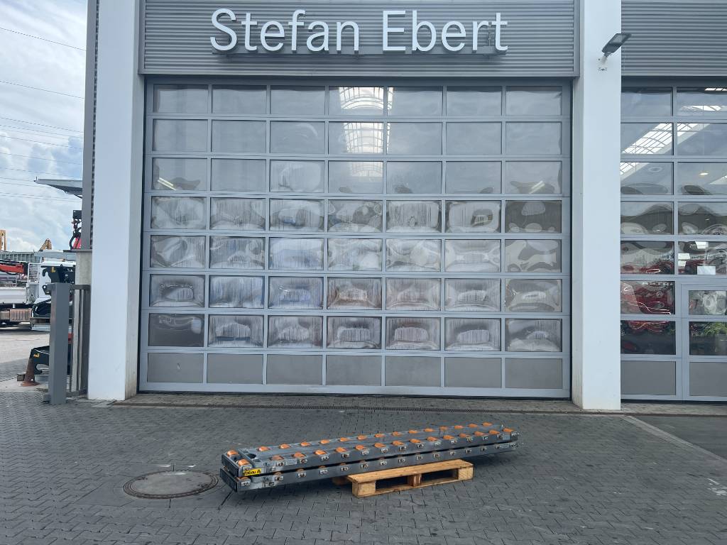 Andere Stabau Rollenschienen / Gabelschuhe mit Rollen 8 to 2014