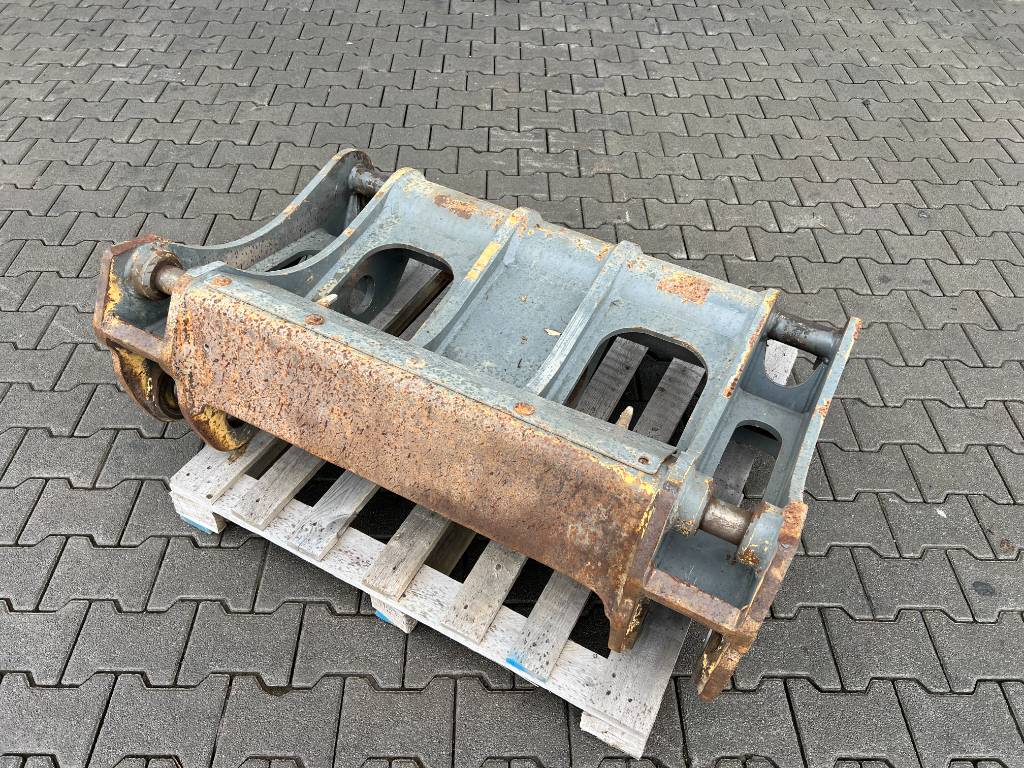 Fahrzeugabbildung Liebherr Radlader Schnellwechsler passend L556
