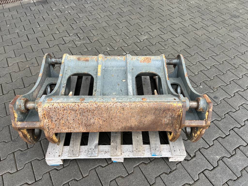 Fahrzeugabbildung Liebherr Radlader Schnellwechsler passend L556