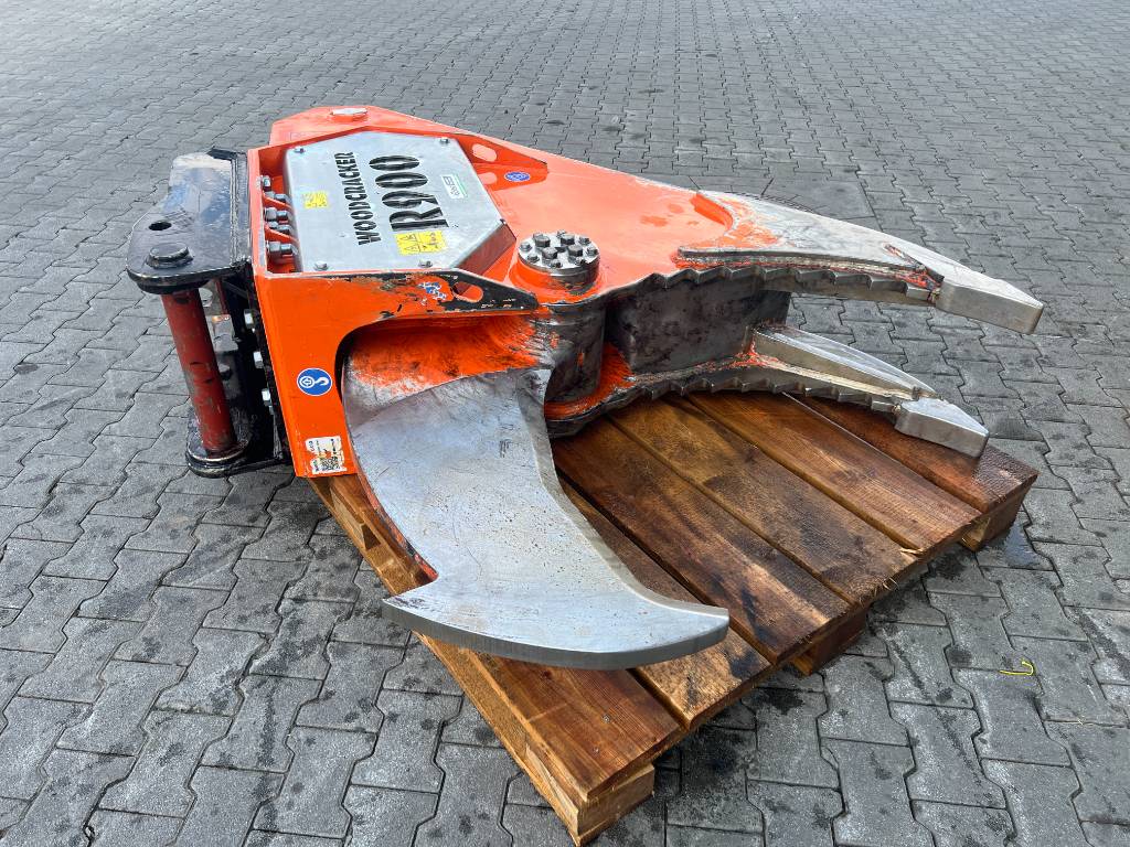 Fahrzeugabbildung Andere Westtech Westtech Woodcracker R900 Rodeschere / DEMO / 2026