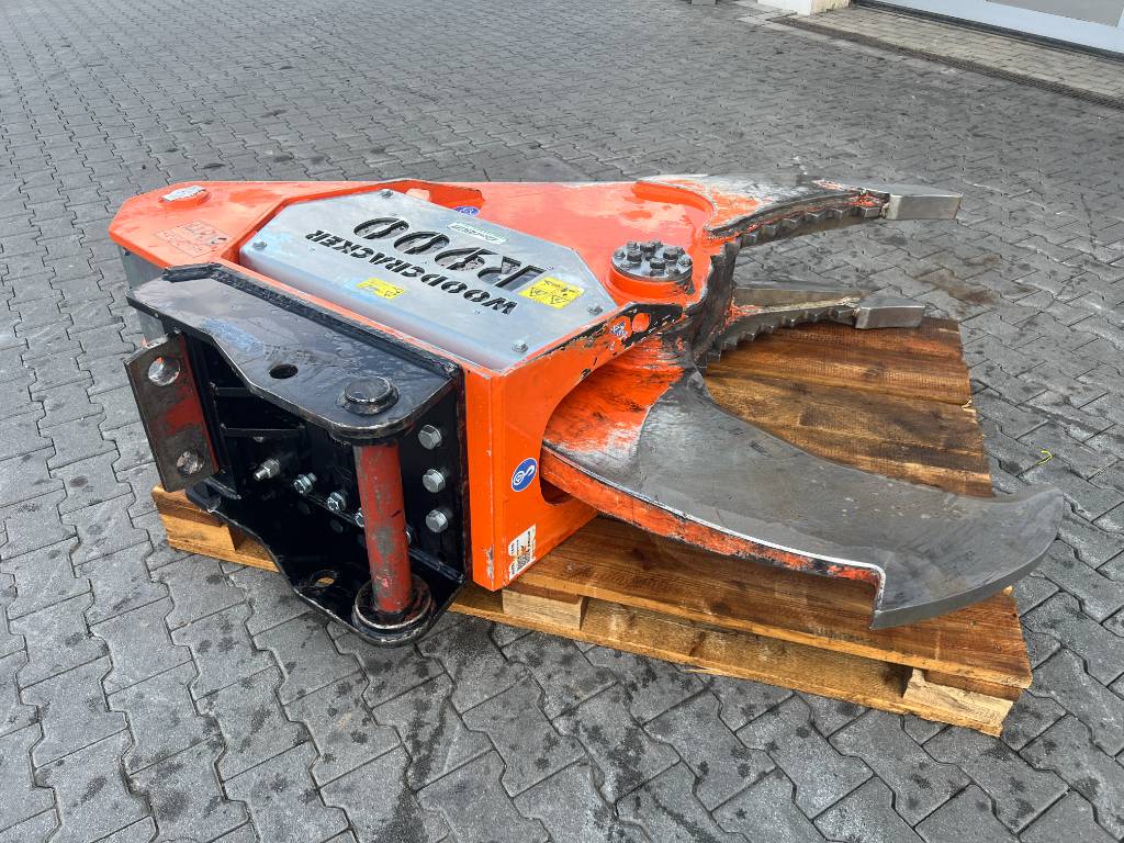 Fahrzeugabbildung Andere Westtech Westtech Woodcracker R900 Rodeschere / DEMO / 2026