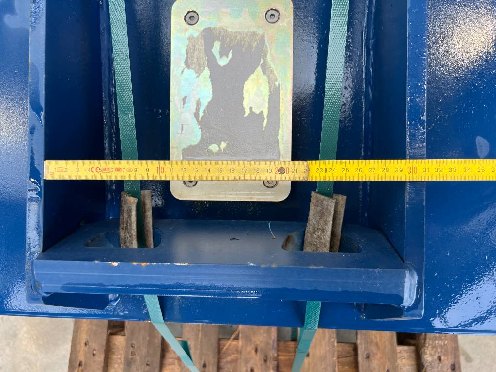 Fahrzeugabbildung Andere Lehnhoff Planierlöffel CP 10 / MS08 / 1.200 mm / NEU