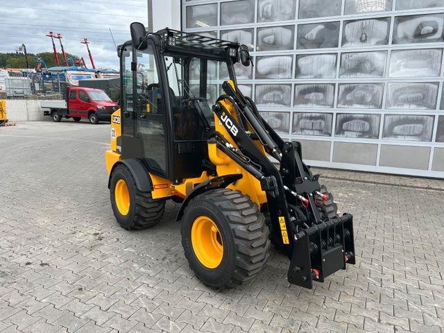 Fahrzeugabbildung JCB 403 Plus / Neufahrzeug / 2025 / Gabel / Schaufel