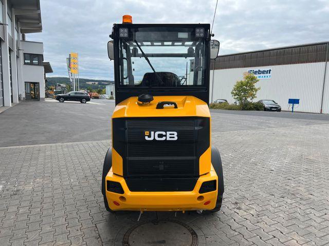 Fahrzeugabbildung JCB 403 Plus / Neufahrzeug / 2025 / Gabel / Schaufel