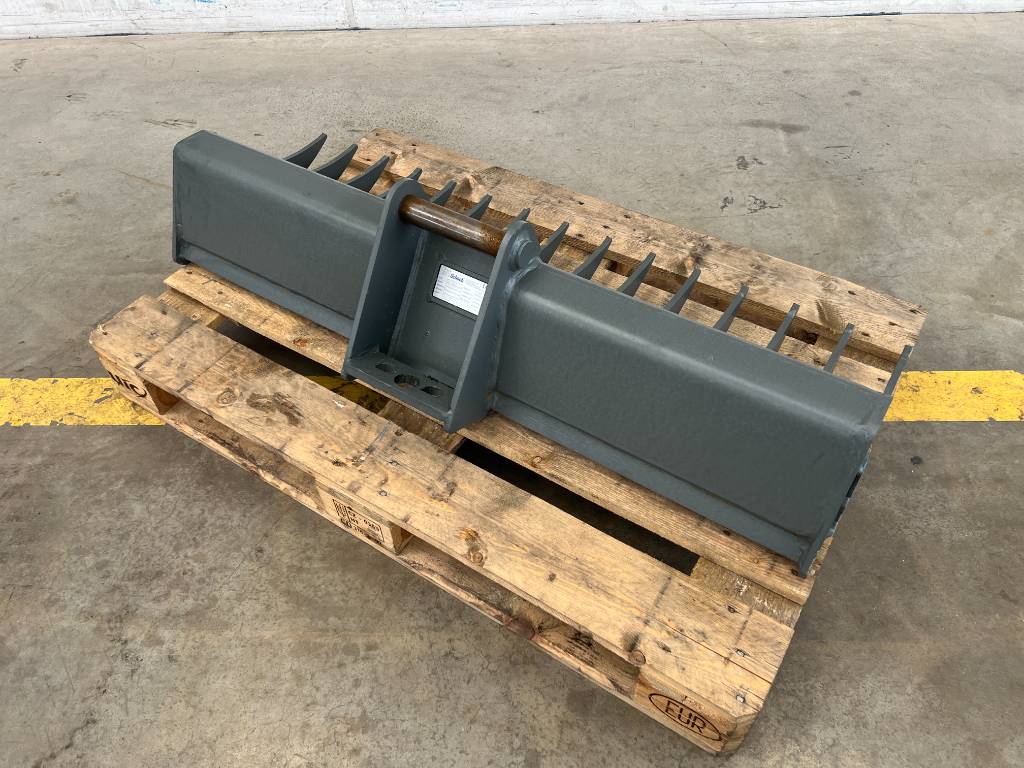 Fahrzeugabbildung Andere HS Schoch Reisigrechen / Roderechen / MS01 / 1.200 mm