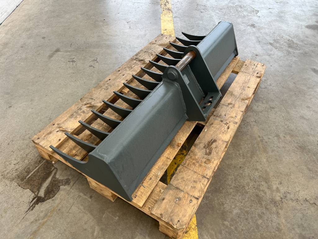 Fahrzeugabbildung Andere HS Schoch Reisigrechen / Roderechen / MS01 / 1.200 mm