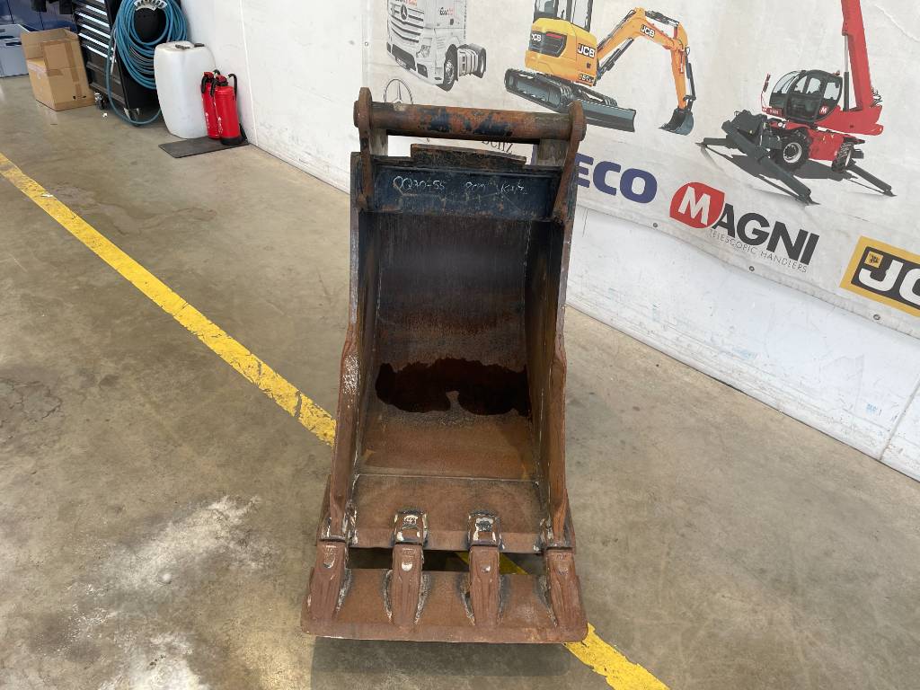 Fahrzeugabbildung Andere Euroholz Tieflöffel / Löffel / OQ70/55 / 800 mm