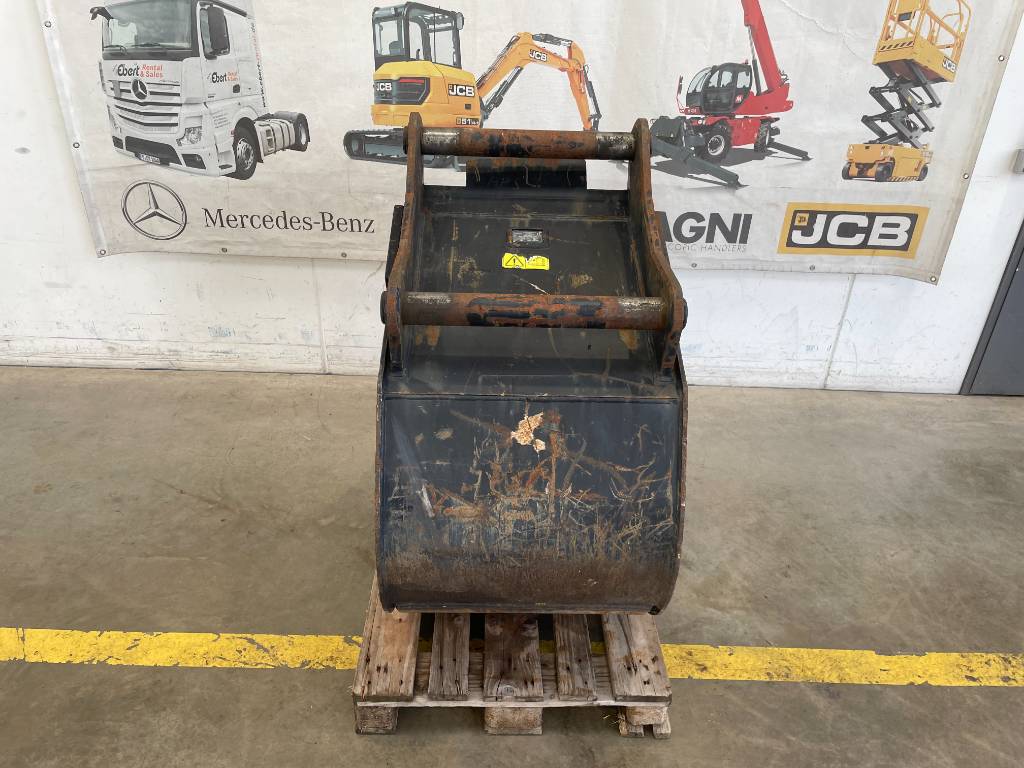 Fahrzeugabbildung Andere Euroholz Tieflöffel / Löffel / OQ70/55 / 800 mm