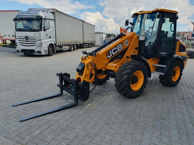 Fahrzeugabbildung JCB TM 220 SV C / Neufahrzeug / Teleskop / Gabel