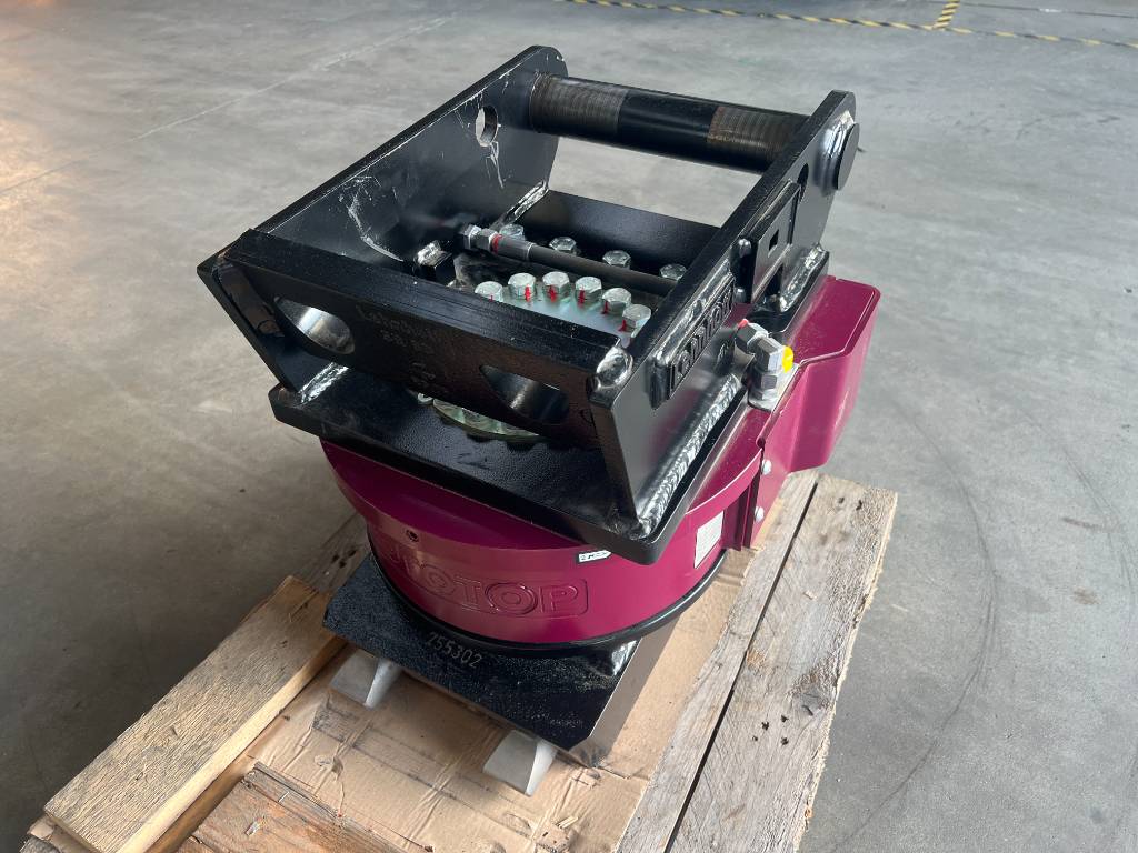 Fahrzeugabbildung Andere Holp Rototop RT121 / MS08 Sandwich / 2024 / lagern
