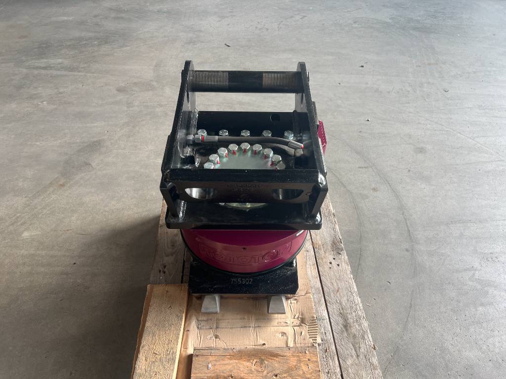 Fahrzeugabbildung Andere Holp Rototop RT121 / MS08 Sandwich / 2024 / lagern