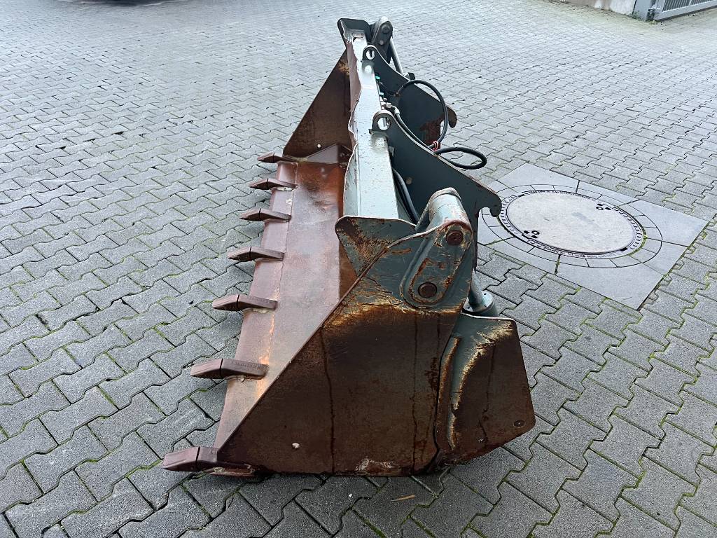 Fahrzeugabbildung Zettelmeyer Klappschaufel 4in1 Schaufel / Volvo / CAT / JCB