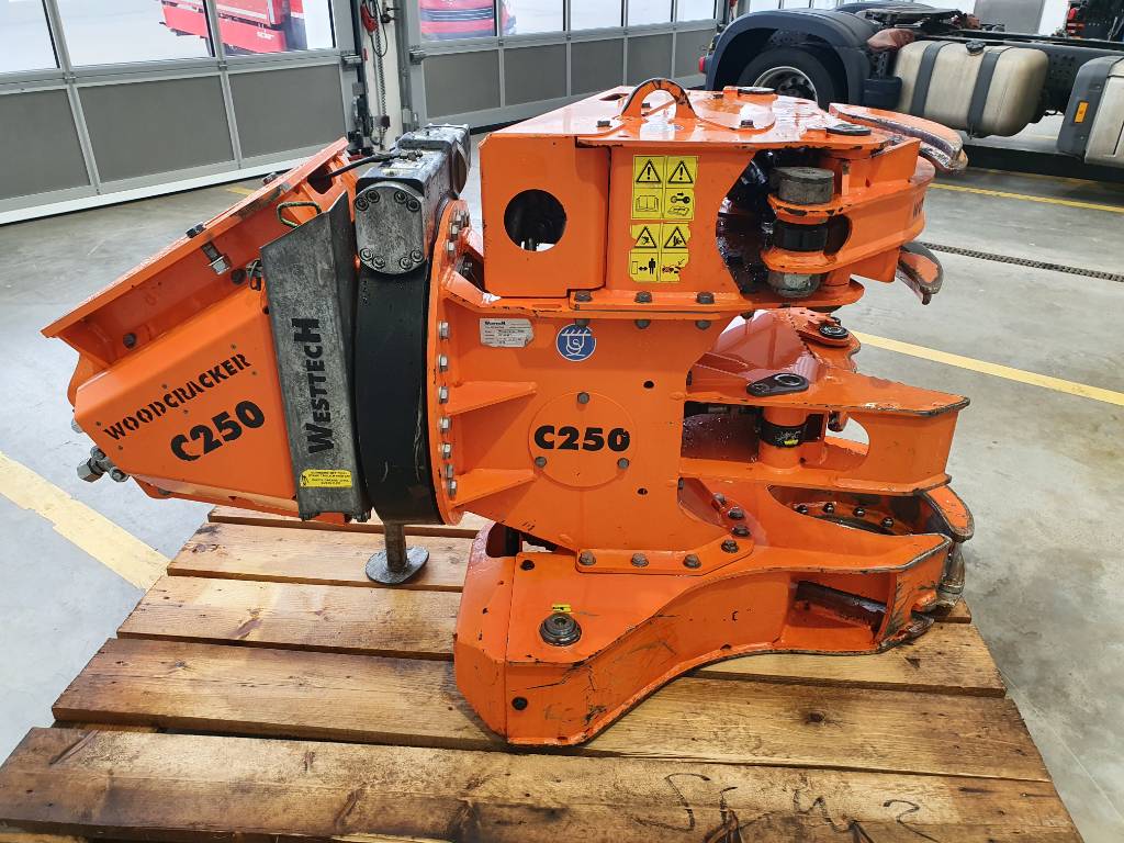 Fahrzeugabbildung Andere Westtech Woodcracker C250 Fällgreifer / DEMO / 2018