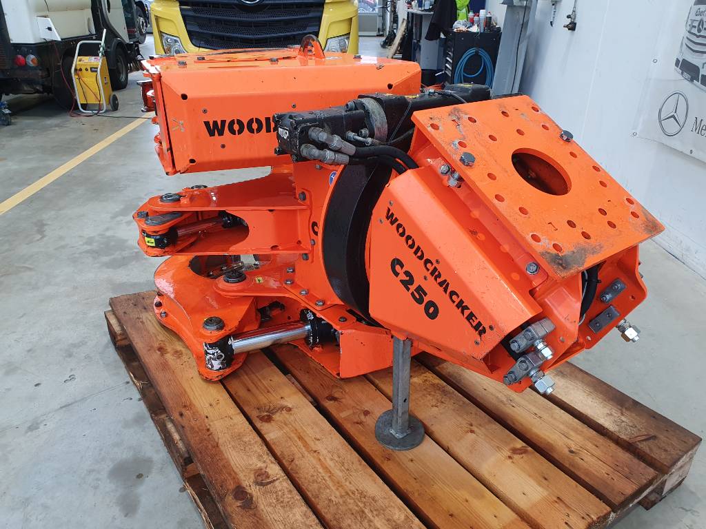 Fahrzeugabbildung Andere Westtech Woodcracker C250 Fällgreifer / DEMO / 2018