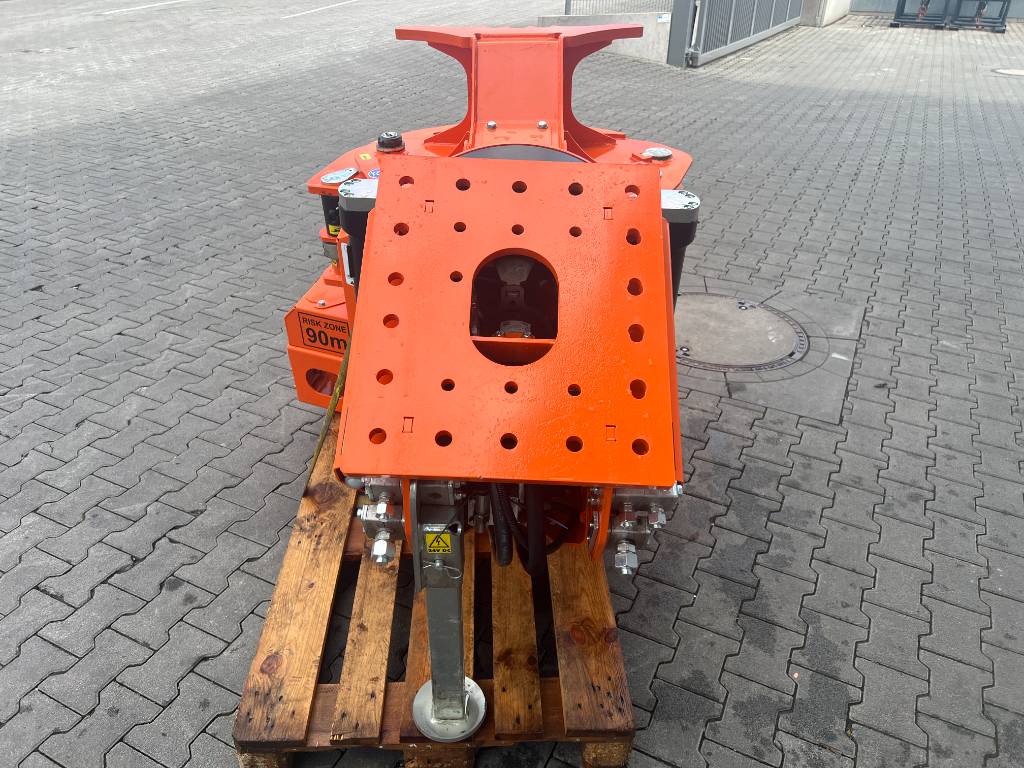 Fahrzeugabbildung Andere Westtech CS610 Greifersäge / Power-Tiltator / DEMO / 2025