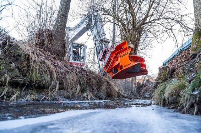 Fahrzeugabbildung Andere Westtech Woodcracker CL320 Fällkopf Fällgreifer