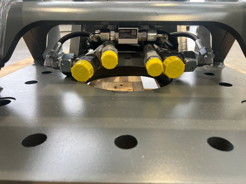 Fahrzeugabbildung Liebherr Likufix SW48 Adapterplatte NEU lagernd / WESTTECH