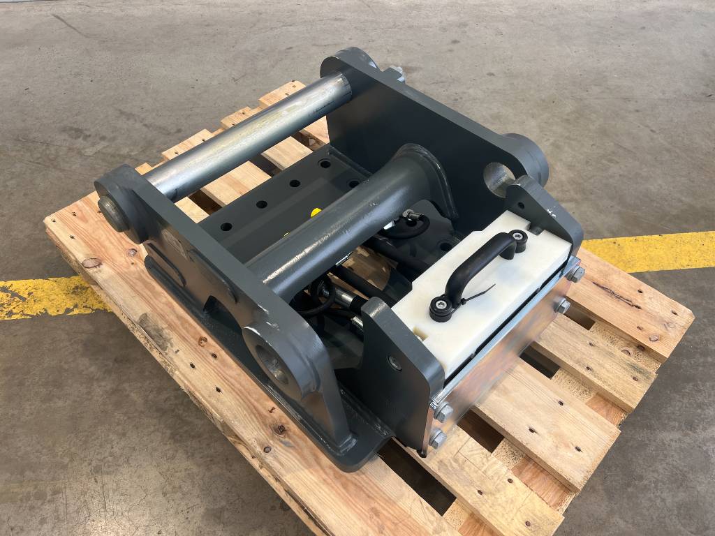 Fahrzeugabbildung Liebherr Likufix SW48 Adapterplatte NEU lagernd / WESTTECH