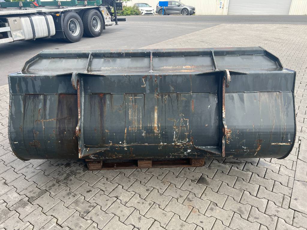 Fahrzeugabbildung Andere Schaufel / Leichtgutschaufel Dieci Aufnahme 2.400