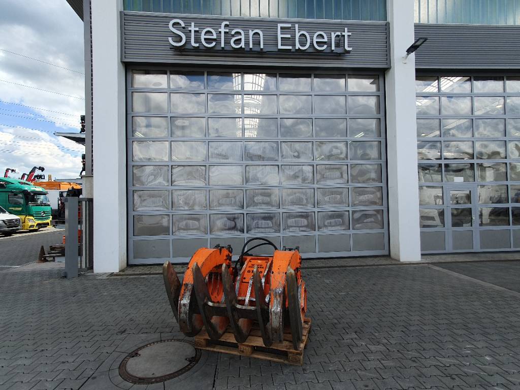 Fahrzeugabbildung Andere Westtech G1250 Roderechen Greifarme / S60 / 2021