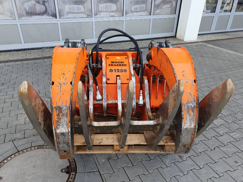 Fahrzeugabbildung Andere Westtech G1250 Roderechen Greifarme / S60 / 2021