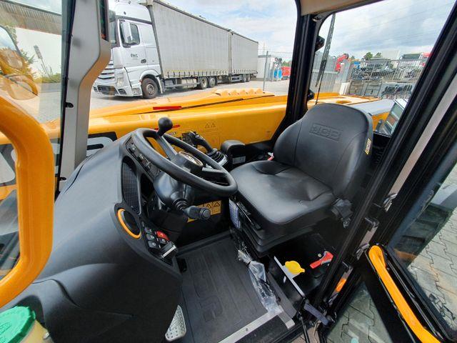 Fahrzeugabbildung JCB 525-60 / Neufahrzeug /Palettengabel / 2025