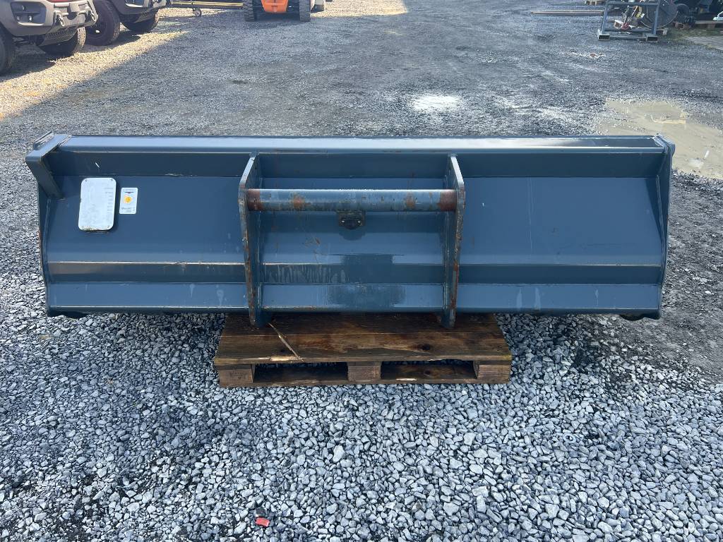 Fahrzeugabbildung Andere Magni Schaufel / Manitou Aufnahme / 1.000 kg / 2019