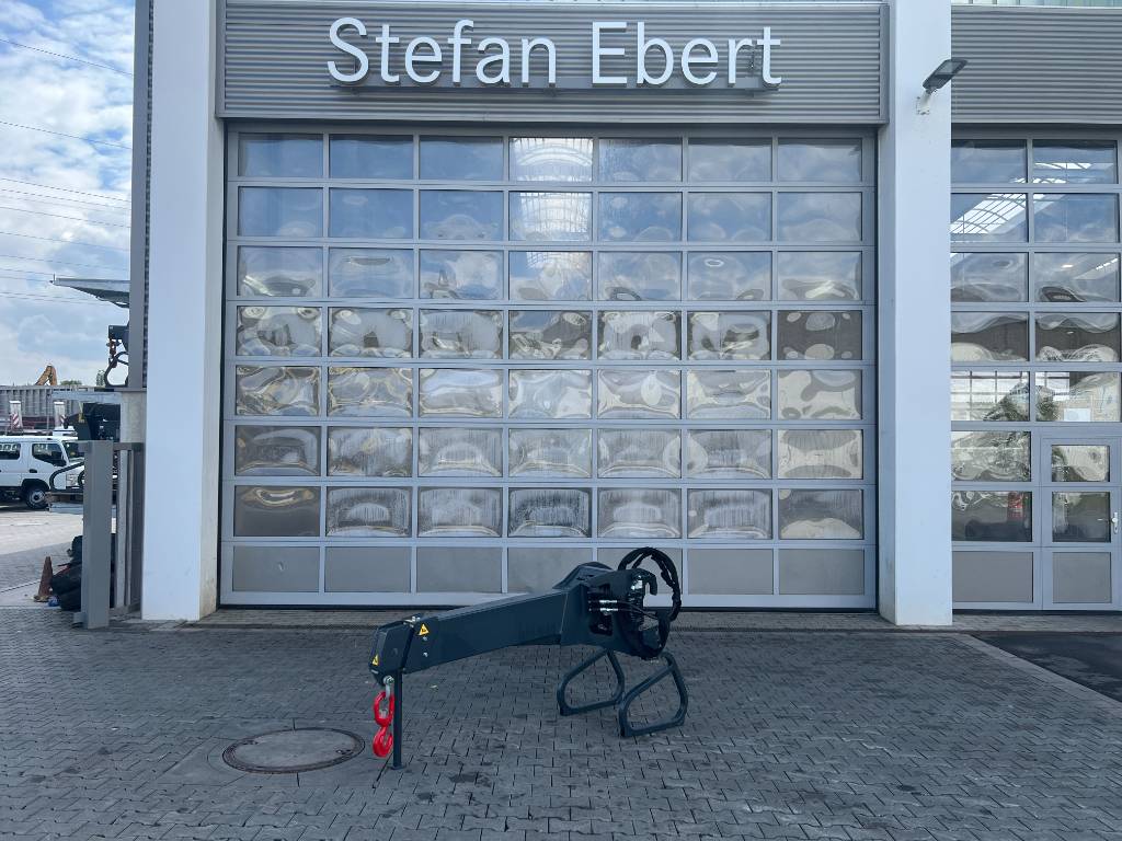 Fahrzeugabbildung Andere Magni hydraulischer Teleskopausleger JT 2500 I / DEMO