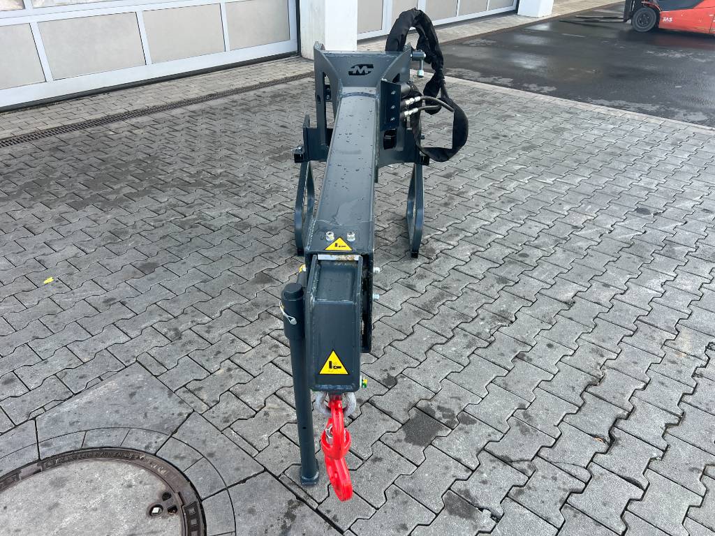 Fahrzeugabbildung Andere Magni hydraulischer Teleskopausleger JT 2500 I / DEMO