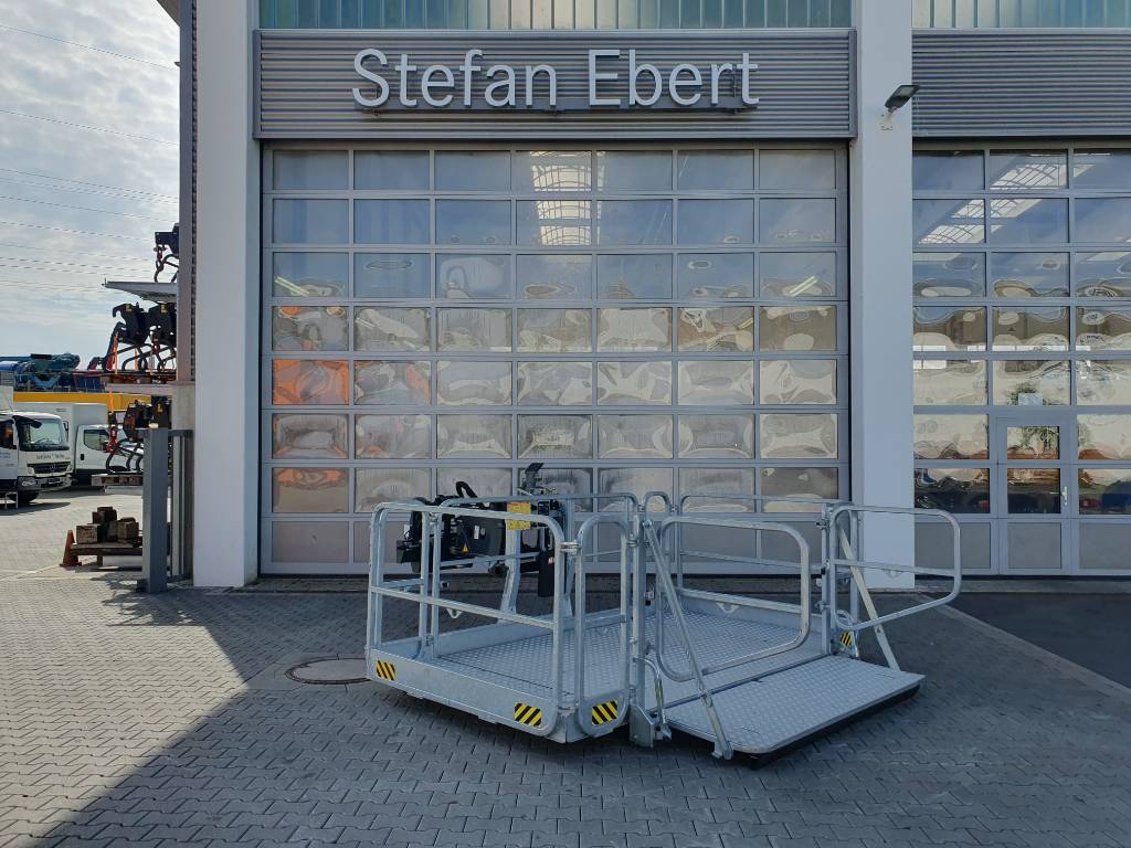 Fahrzeugabbildung Andere Magni Dachdeckerkorb / Arbeitskorb / 1.000 kg / RTH 2022