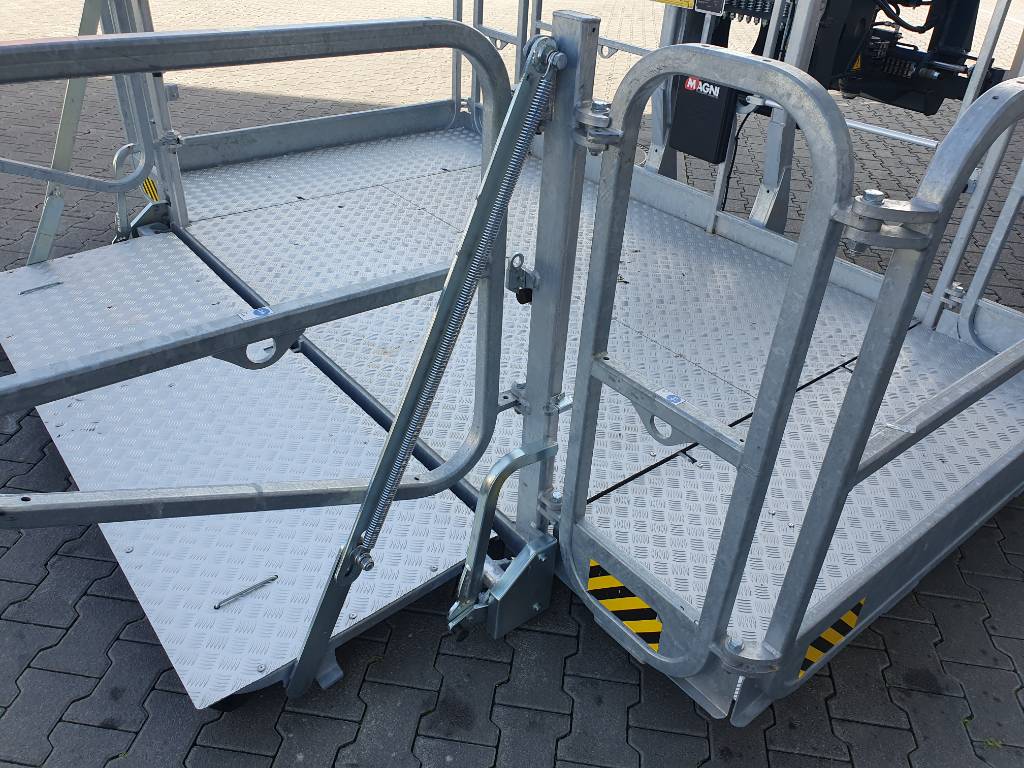 Fahrzeugabbildung Andere Magni Dachdeckerkorb / Arbeitskorb / 1.000 kg / RTH 2022