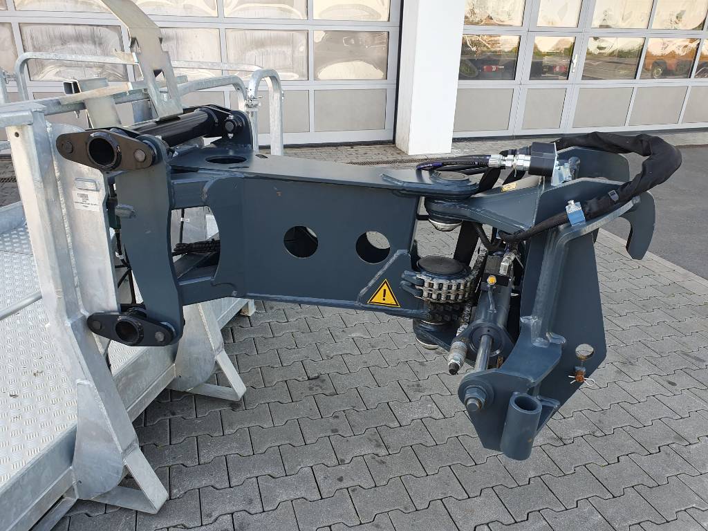Fahrzeugabbildung Andere Magni Dachdeckerkorb / Arbeitskorb / 1.000 kg / RTH 2022