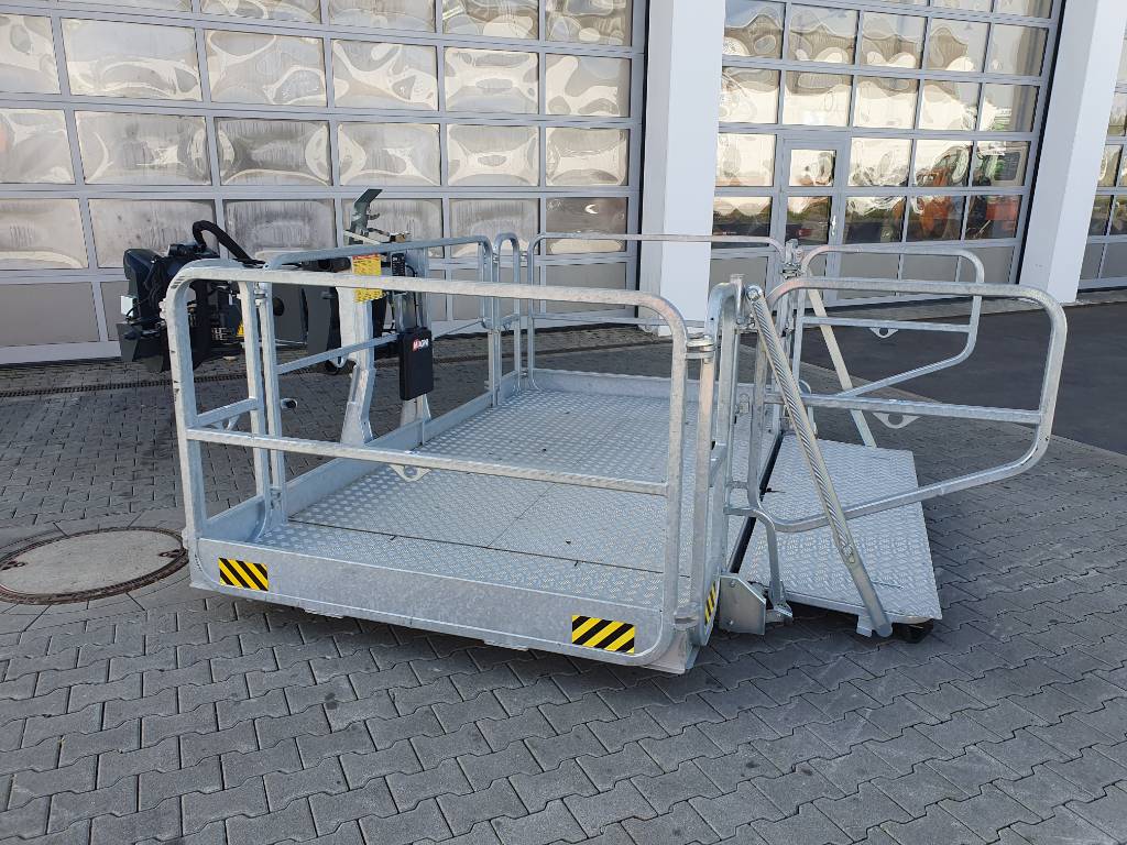 Fahrzeugabbildung Andere Magni Dachdeckerkorb / Arbeitskorb / 1.000 kg / RTH 2022
