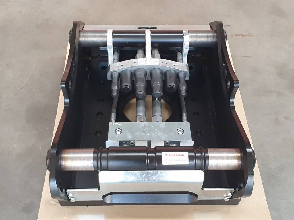 Fahrzeugabbildung Andere OilQuick OQ70/55 Adapterplatte für Westtech NEU
