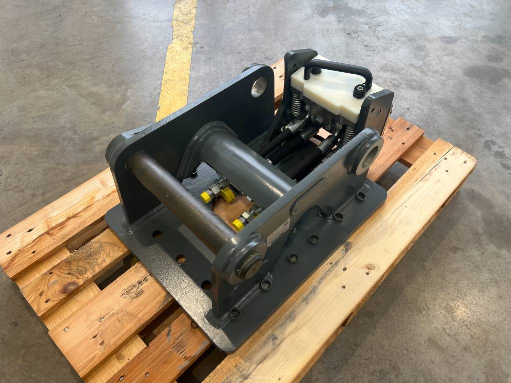 Fahrzeugabbildung Liebherr Likufix SW33 Adapterplatte / NEU lagernd WESTTECH