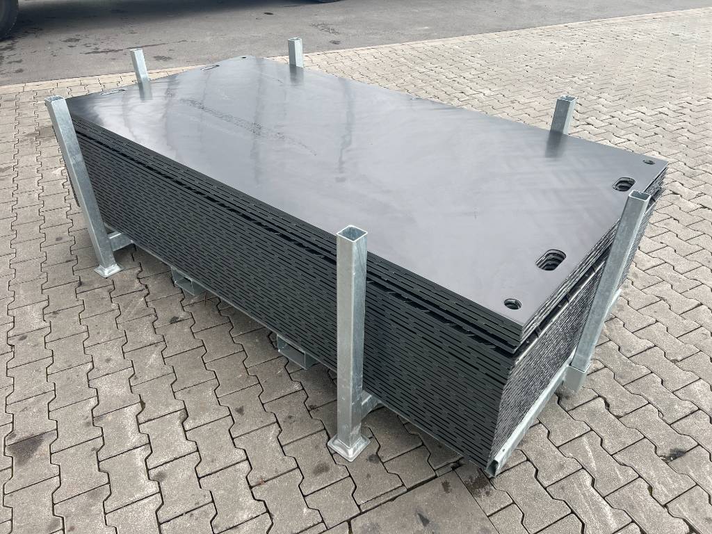 Fahrzeugabbildung Andere Fahrbahnplatten / Fahrplatten inkl. Gestell / NEU