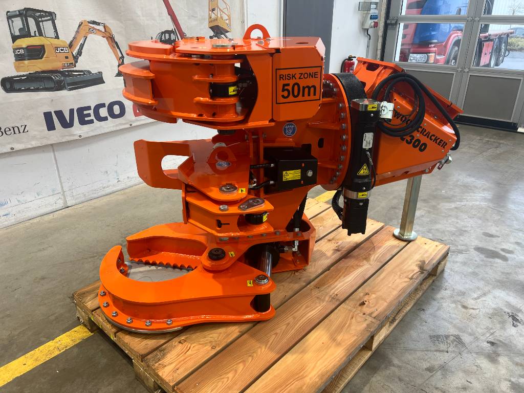 Fahrzeugabbildung Andere Westtech Woodcracker C300 Fällgreifer / Tiltator / NEU