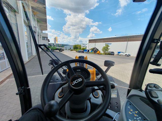 Fahrzeugabbildung JCB 409 SV / Neufahrzeug / Gabel