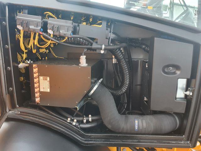 Fahrzeugabbildung JCB 409 SV / Neufahrzeug / Gabel
