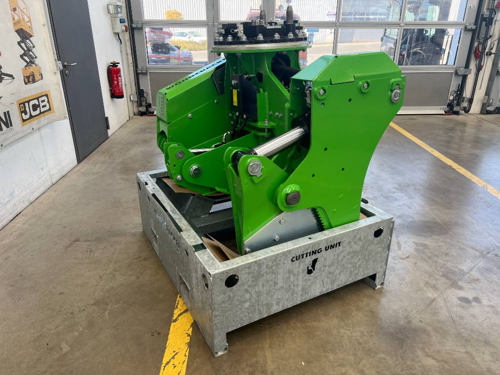 Fahrzeugabbildung Andere Westtech Woodcracker C300 / ALBACH / Sennebogen / NEU