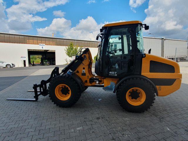 Fahrzeugabbildung JCB 407 SV / Neufahrzeug / Gabel