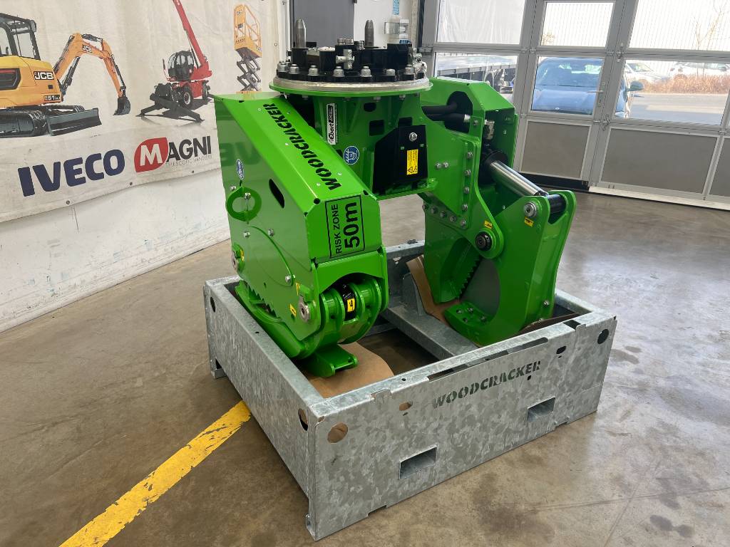 Fahrzeugabbildung Andere Westtech Woodcracker C300 Fällgreifer / Sennebogen / ALBACH